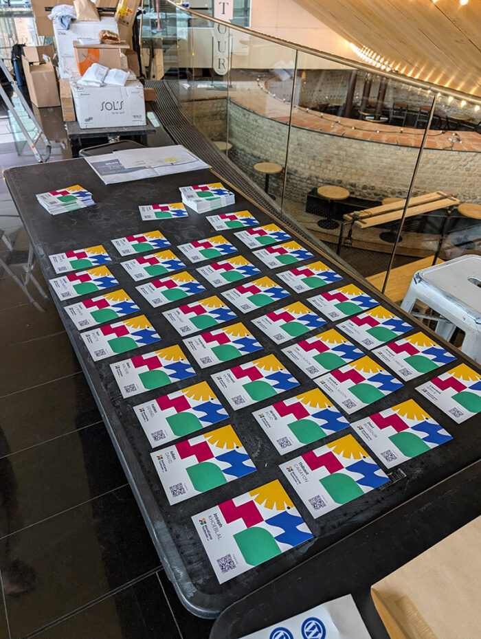 Table de tri des badges pour le WordCamp Toulouse 2025